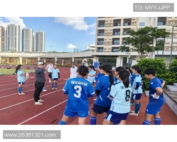 深圳足球队在全国锦标赛中的拼搏历程与荣耀时刻回顾 深圳足球队在全国锦标赛中的拼搏历程与荣耀时刻回顾