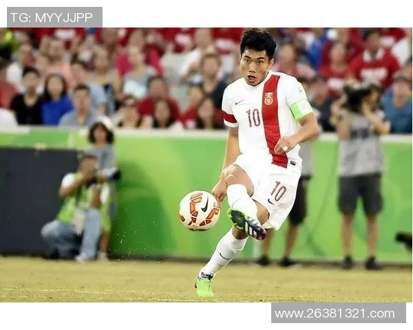 秘鲁足球明星库比的传奇之路与辉煌成就探秘 秘鲁足球明星库比的传奇之路与辉煌成就探秘